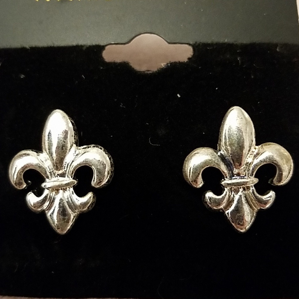 Fleur de Lis Earrings
